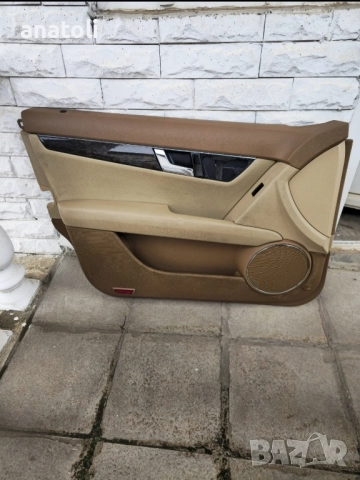 Кора лява предна за Mercedes W204