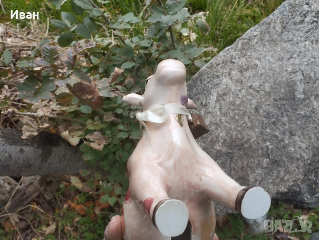 Порцеланова декоративна фигурка на крава-касичка,, снимка 9 - Декорация за дома - 52370564