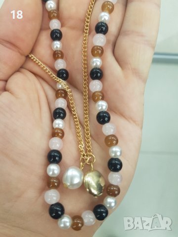 Колиета, снимка 2 - Колиета, медальони, синджири - 40814300