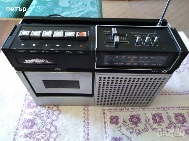 Ретро касетофон, снимка 6 - Радиокасетофони, транзистори - 33878416