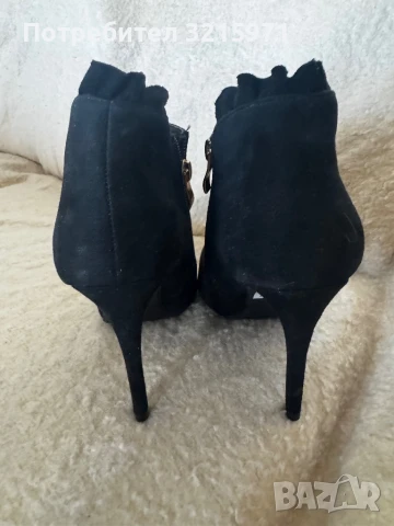 Черни Боти на ток, снимка 2 - Дамски боти - 50550887