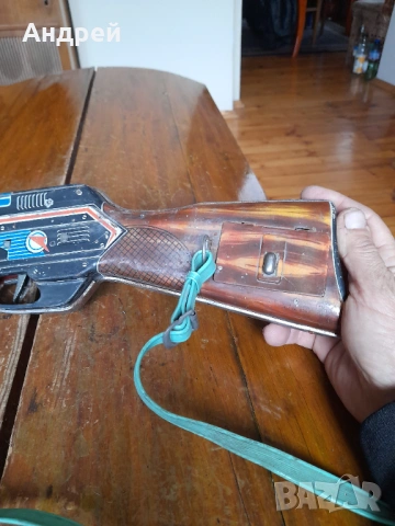 Стар детски метален автомат, снимка 4 - Други ценни предмети - 53963736