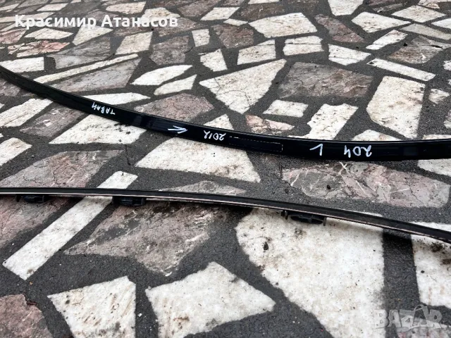 Лайстна таван лява и дясна за Мерцедес Ц-класа W204 седан. 2007-2014г, снимка 2 - Аксесоари и консумативи - 49325035