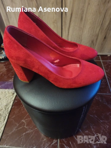 Продавам дамски обувки, снимка 6 - Дамски обувки на ток - 54179553