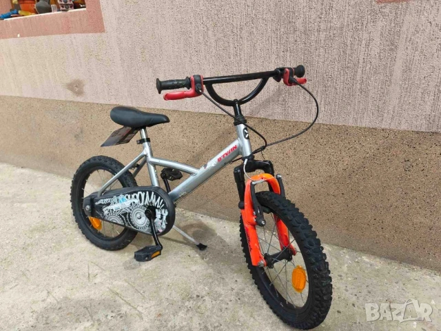 Детски велосипед 16 цола Btwin с преден амортисьор, снимка 2 - Велосипеди - 53925531
