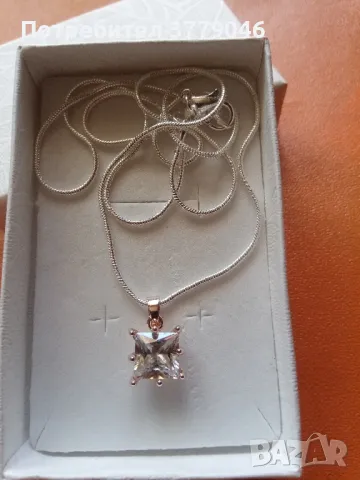 Колие с кристал