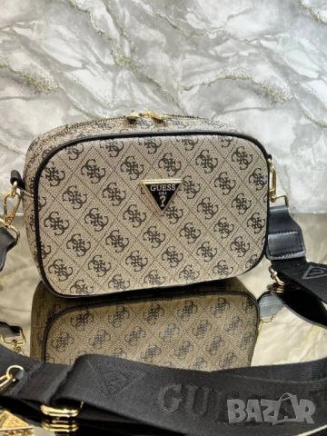 чанти GUESS MOON 💫 23 cm x 16 cm 