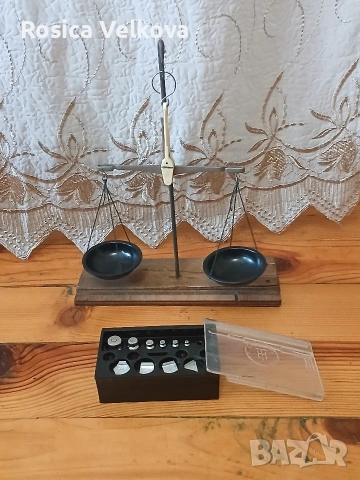 Ретро златарска везна 