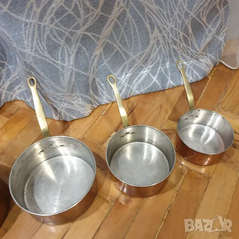 Комплект медни тигани с бронзови дръжки, снимка 6 - Антикварни и старинни предмети - 49329585