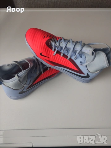 Стоножки NIKE Phantom 6 TF 38.5, снимка 4 - Футбол - 54154998