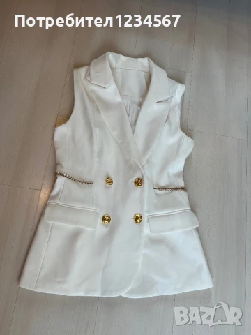 НОВ елегантен бял елек✨