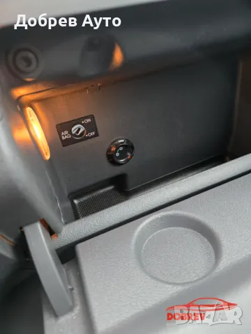 **САМО НА ЧАСТИ*** VW Touran 2.0tdi, ръчни скорости, ляв волан, снимка 5 - Автомобили и джипове - 48154430