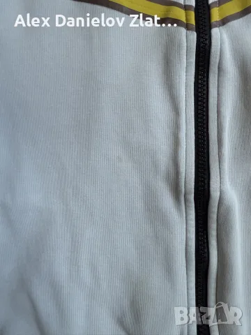 Оригинален Nike Tech Fleece суитшърт (Детско XL / XS), снимка 4 - Детски анцузи и суичери - 56058159