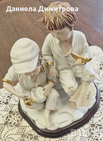 Порцеланова композиция, снимка 3 - Статуетки - 54176055