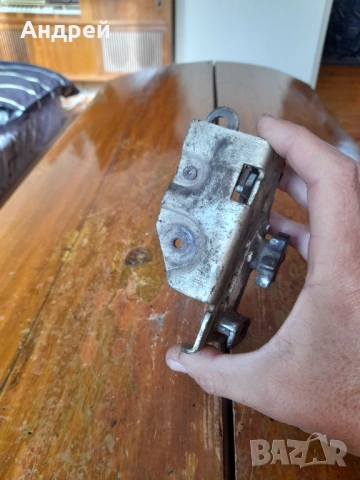 Стара брава за Москвич, снимка 2 - Други ценни предмети - 53327350