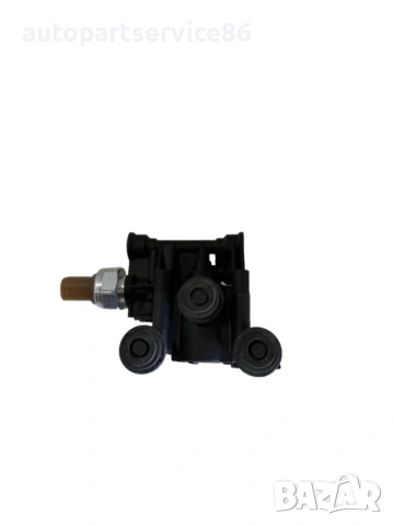 Блок клапани за въздушно окачване за Land Rover Range Rover 3.0 Td6 (2006) RVH500070