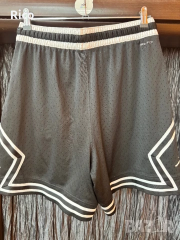 Jordan Оригинални Бермуди, снимка 3 - Къси панталони - 51181821