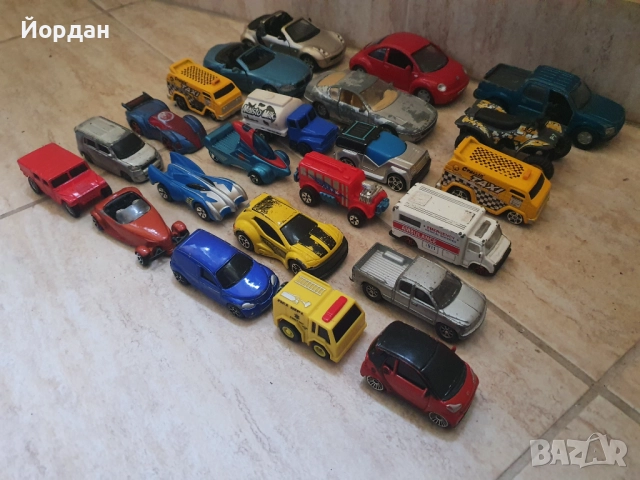 Метални колички на различни производители, снимка 5 - Колекции - 52329365