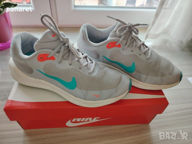 Nike маратонки 