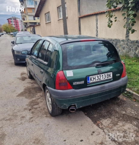 Рено Клио 1.6 90 коня автоматик , снимка 2 - Части - 52355355