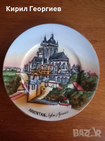 Красива порцеланова чиния , снимка 1