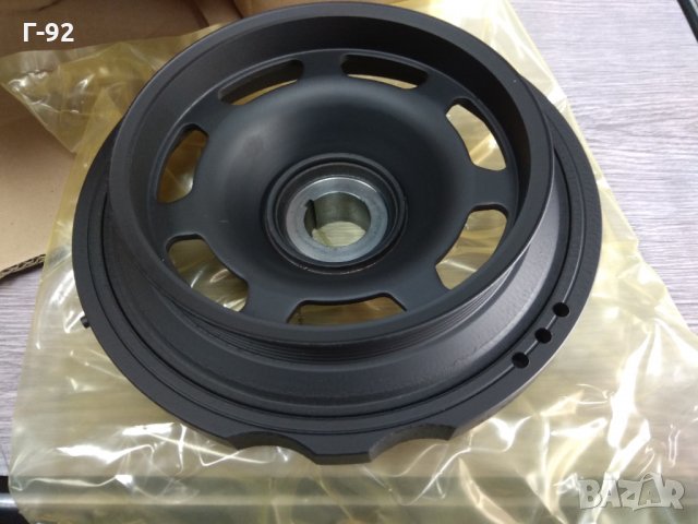 A6020301703**NEU**Шайба на коляновия вал за MERCEDES W210, SPRINTER 901,902,903,904,2.9D 02.95-05.06, снимка 2 - Части - 31619884