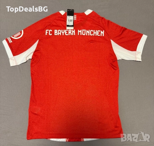 Футболен екип на Bayern Munich. 2025/2026, снимка 2 - Футбол - 52265952