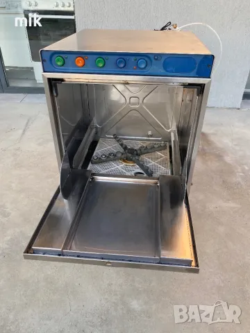 Професионална чашомиялна + Помпа за прапарати , снимка 4 - Обзавеждане за заведение - 49009873