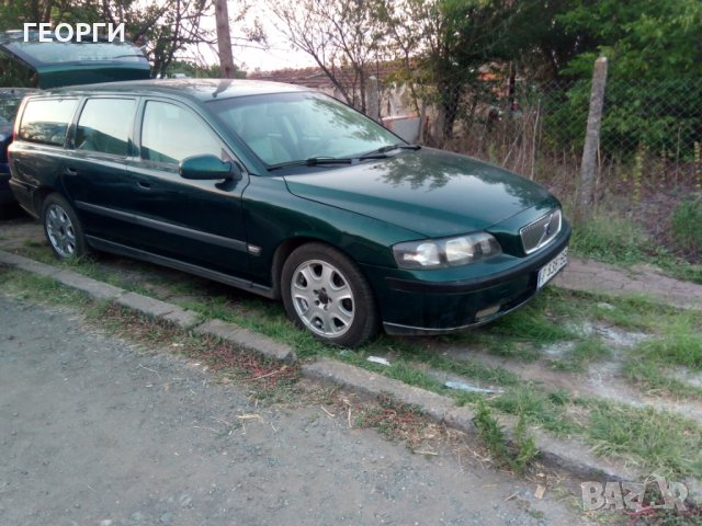 Volvo v70, снимка 8 - Автомобили и джипове - 29530453