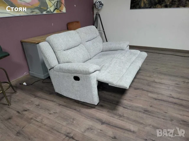 Сив диван от плат двойка с ръчен релаксиращ механизъм, снимка 7 - Дивани и мека мебел - 50886803