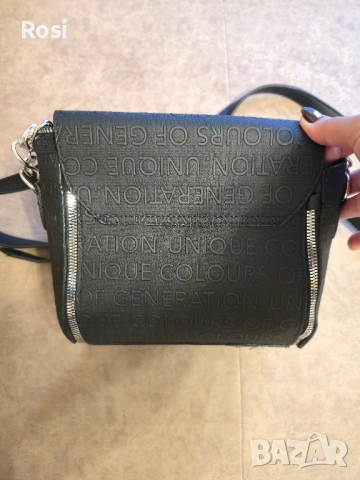 Нова малка чанта през рамо, снимка 2 - Чанти - 52451208