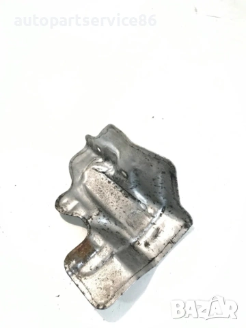 Топлинен щит 2.2 Om651 за Mercedes W906 Sprinter (2009-2011) A6510960468, снимка 2 - Части - 54148480