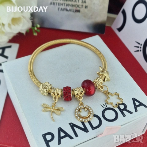 гривна с водно конче и усмихнато личице от медицинска стомана с 18 карата златно покритие