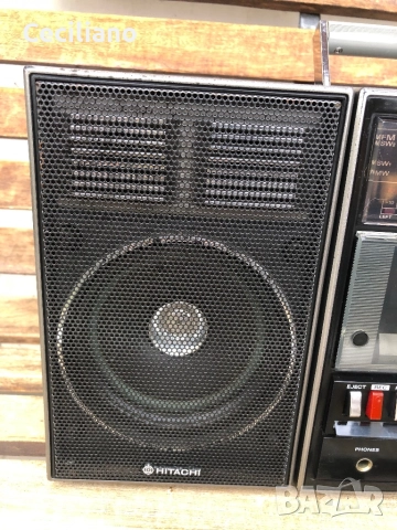 Радиокасетофон HITACHI TRK-9300W, снимка 5 - Радиокасетофони, транзистори - 52685574