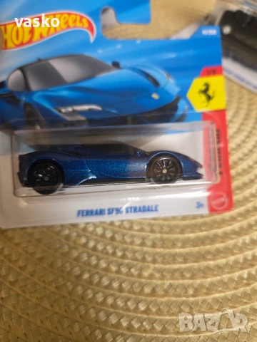 Hotwheels Ferrari, снимка 3 - Колекции - 53883331