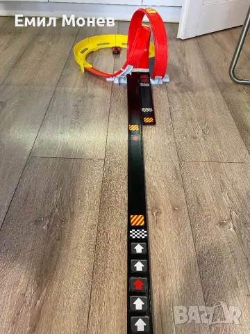 Писта 'Ferrari Race & Play Go Gears Raceway Burago’., снимка 5 - Коли, камиони, мотори, писти - 49530480