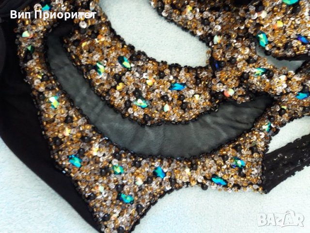 Скъпа , много скъпа вечерна тежка рокля с камъни , дълга , елегантна , за най-изискана дама, снимка 2 - Рокли - 37344146