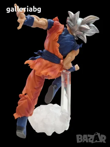 Аниме фигура Goku Ultra Instinct от Dragon Ball, снимка 3 - Колекции - 48457407