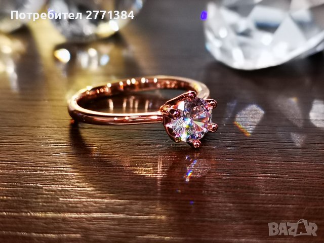 Дамски пръстен със камък Сваровски от медицинска стомана , снимка 4 - Пръстени - 37829693