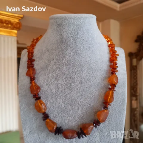 Колиета от балтийски кехлибар 