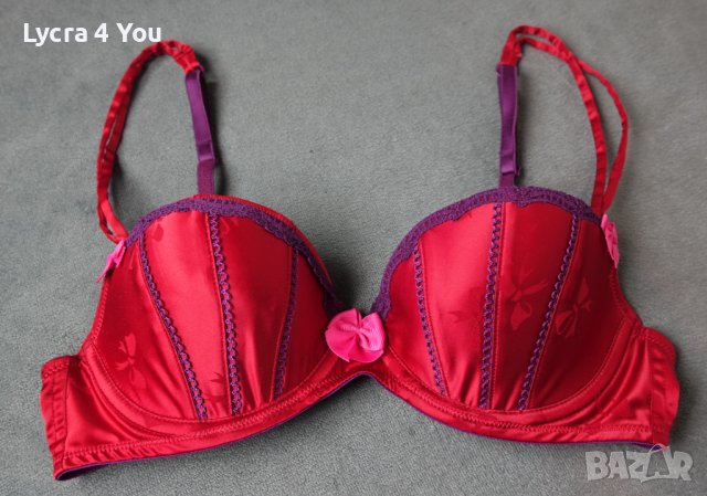 Victoria's Secret Sexy Little Things 34B/C червен сатенен сутиен, снимка 1 - Бельо - 42796414