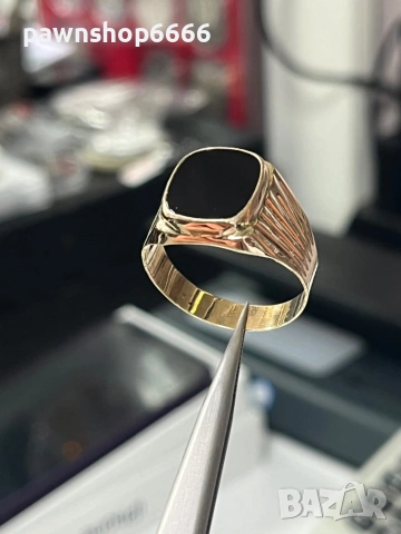 Златен мъжки пръстен с камък 5,53 грама 14 карата