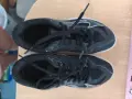 Маратонки Mizuno и шорти Hummel, снимка 4