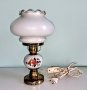 Ретро настолна лампа , снимка 1 - Антикварни и старинни предмети - 40059709