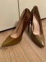 Обувки на ток лак бежови златни кафяви , снимка 3