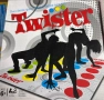 Забавна парти игра Twister за цялото семейство, снимка 1
