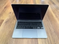 13.3' Apple MacBook Pro M1 2020 Space Grey 16GB RAM/512 GB SSD - Батерия 14ч., снимка 4