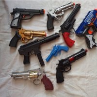 Лот пистолети, автомати , снимка 1 - Други - 42209760