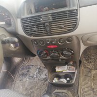 Fiat Punto 1.2 60hp, снимка 6 - Автомобили и джипове - 30996852