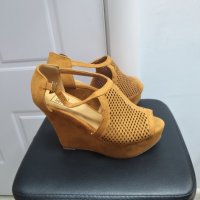 Намалени! Нови дамски обувки Sole Diva, снимка 2 - Дамски ежедневни обувки - 38134198